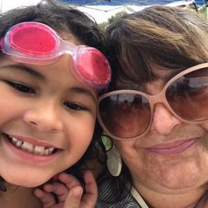 Meet your Posher, Robin